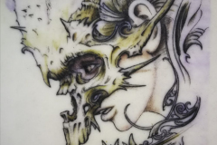 SchaedelFrau-Tintenstecher